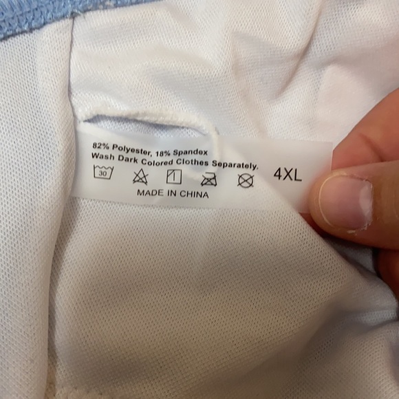 One piece - Picture 3 of 3